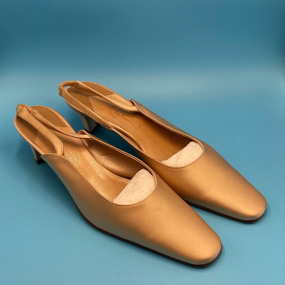 EUC Talbots Satin Slingbacks